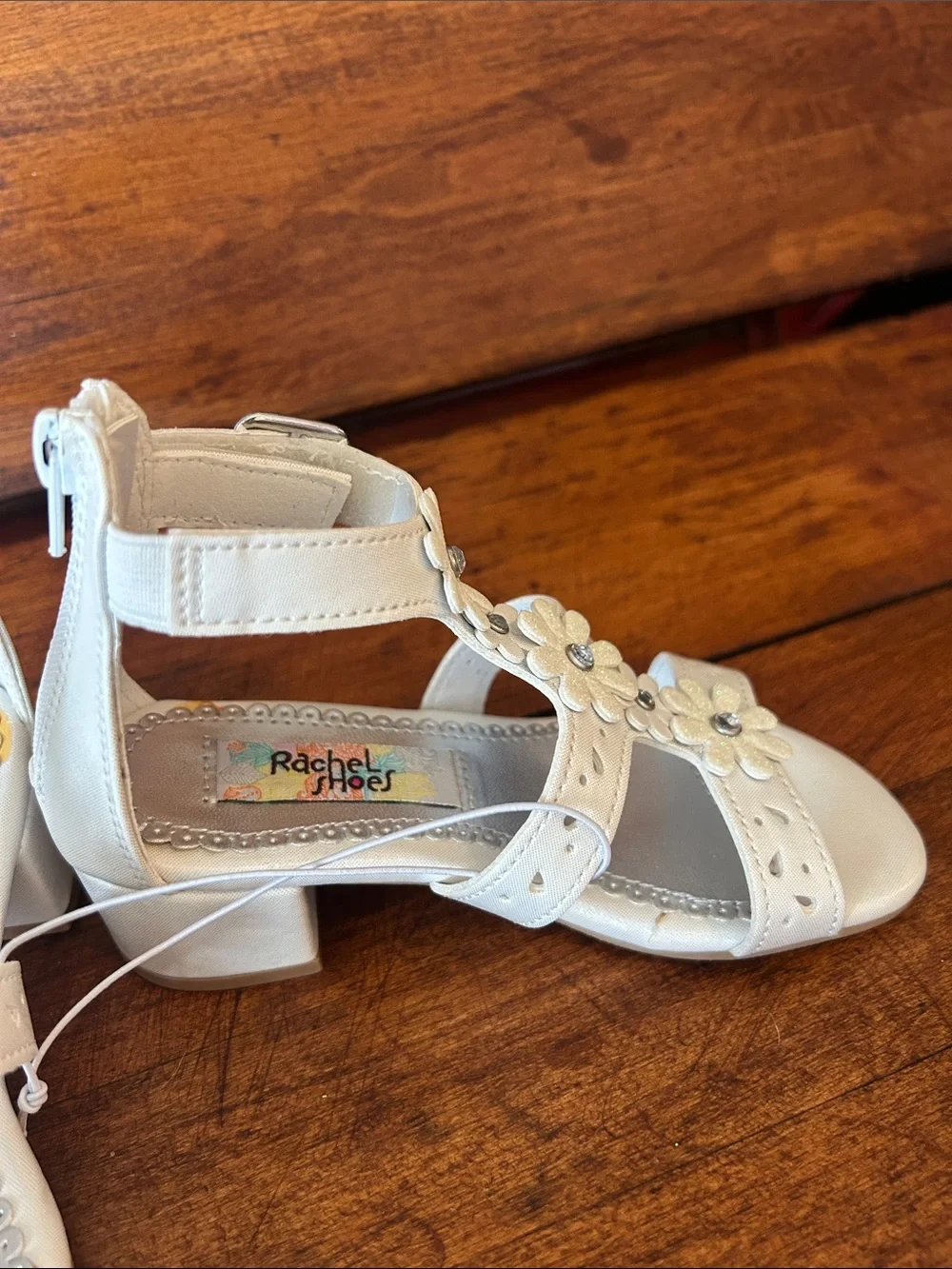 NWT Rachel White Floral T-Strap Toddler Dress Sandals